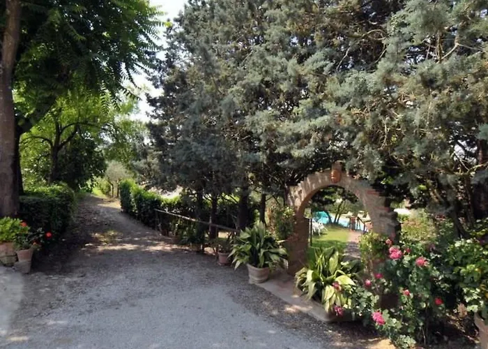 'la Capanne' Mit Privatem Balkon By Interhome