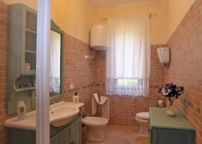 'la Capanne' Mit Privatem Balkon By Interhome Semesterbostad